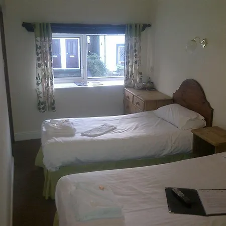 The Wheatsheaf 3*