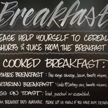 Bed & Breakfast The Wheatsheaf 3*