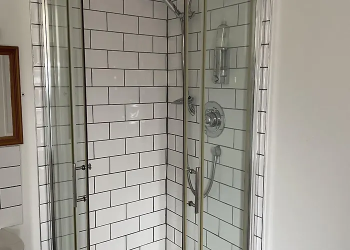 The Wheatsheaf Bed & Breakfast 3*