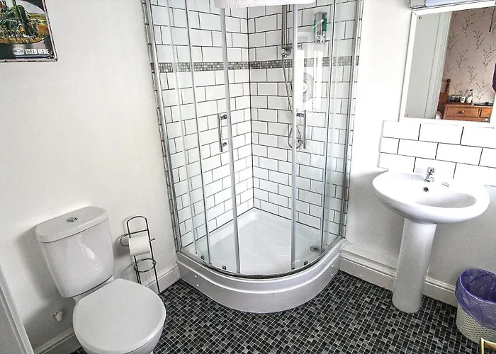 Bed & Breakfast The Wheatsheaf 3*